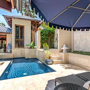 Paradiso Pavilion - An Intimate Bali-style Haven Villa